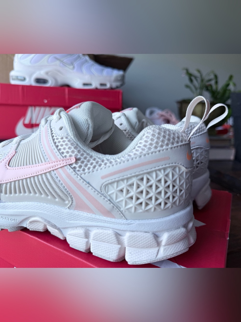 Nike Vomero 5 - Picture 6 of 9